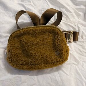 Lululemon Brown Sherpa Belt Bag